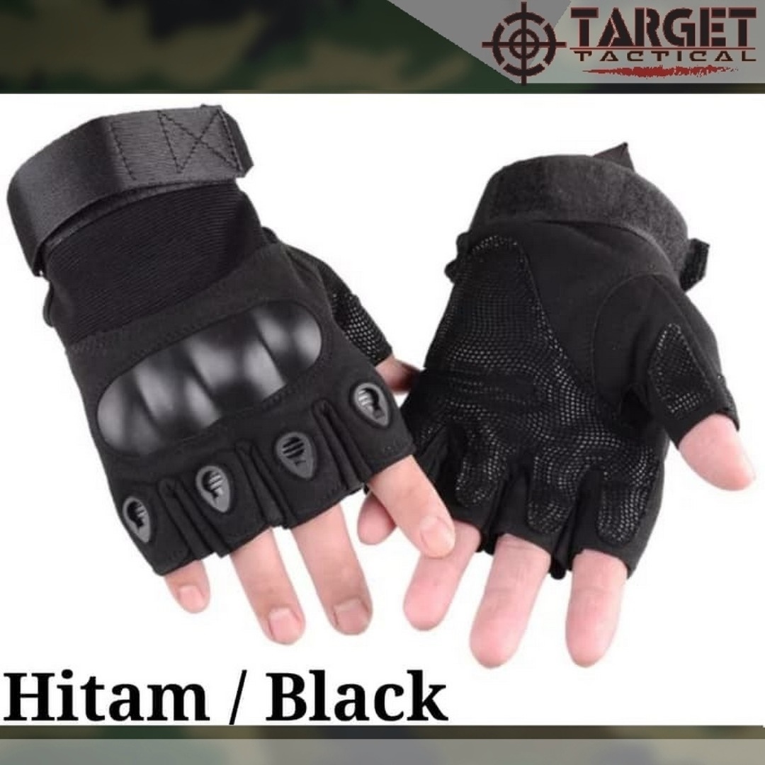 Warna: Hitam, Ukuran: M