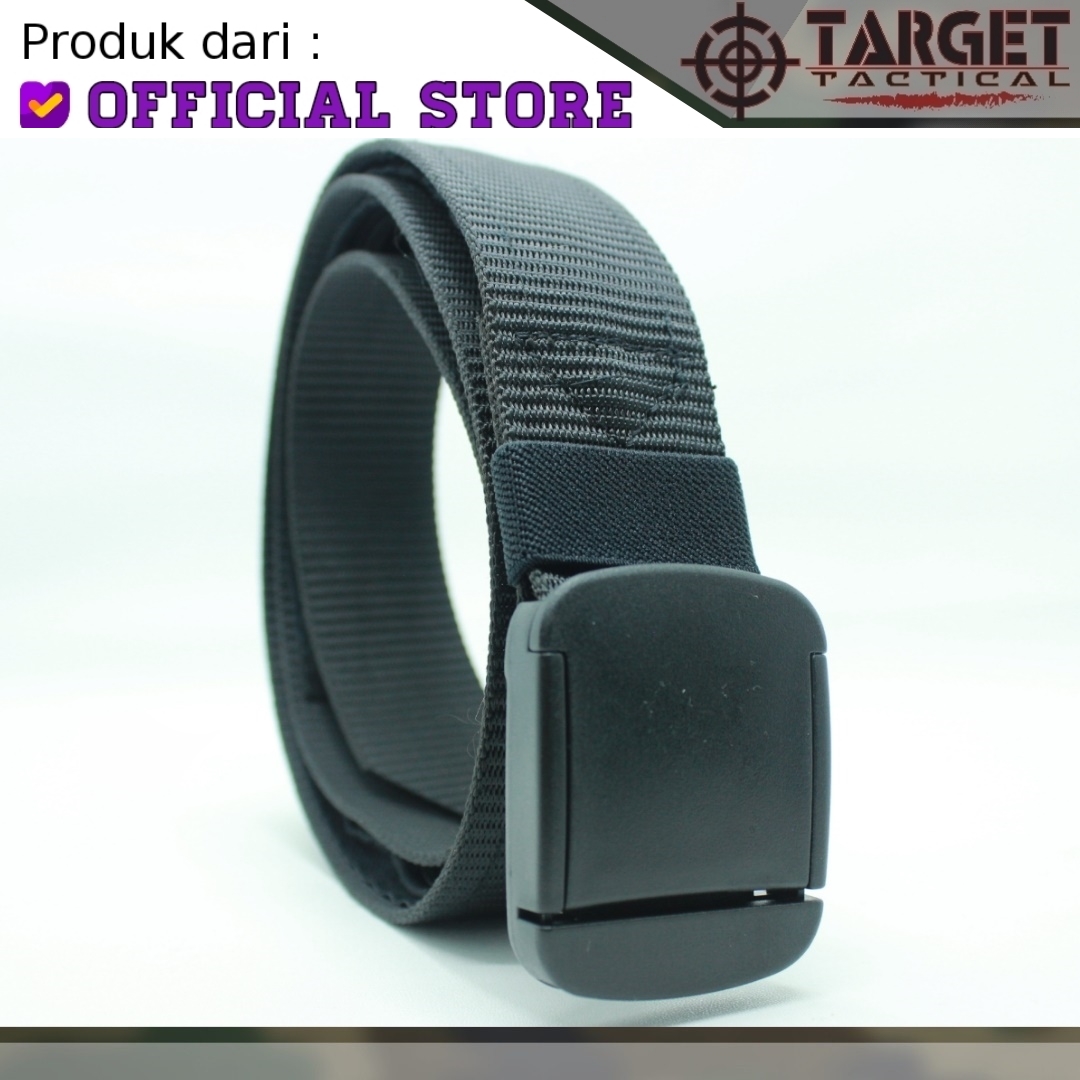 Warna: Hitam